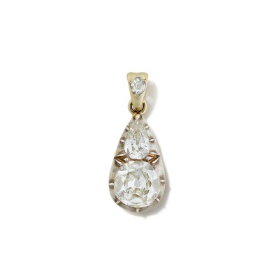 View full screen - View 1 of Lot 3. Pendentif diamants | Diamond pendant.