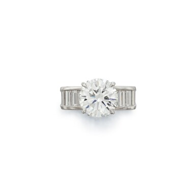 View full screen - View 1 of Lot 444. Diamond Ring | 鑽石戒指.