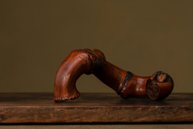 View full screen - View 1 of Lot 1514. An inscribed bamboo-root seal, Qing dynasty | 清 竹根印章筆格.