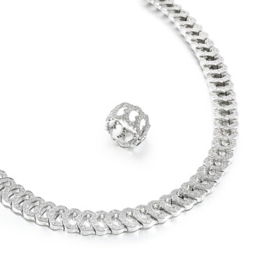 View full screen - View 1 of Lot 214. Demi-parure diamants, "C de Cartier" | Diamond demi-parure, 'C de Cartier'.
