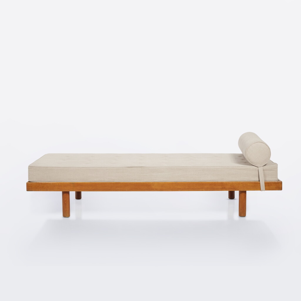 View full screen - View 1 of Lot 70. Daybed.