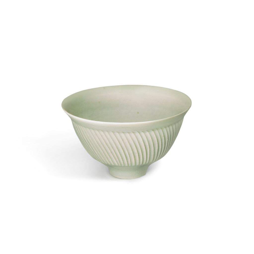 View full screen - View 1 of Lot 818. Fluted Bowl.