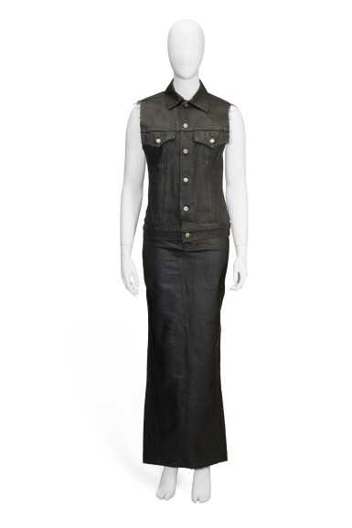 View full screen - View 1 of Lot 3. Martin Margiela, Fall-Winter 1991-1992 | Martin Margiela, Automne-Hiver 1991-1992.