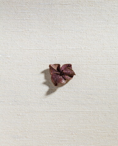View full screen - View 1 of Lot 178. Broche, pièce unique.