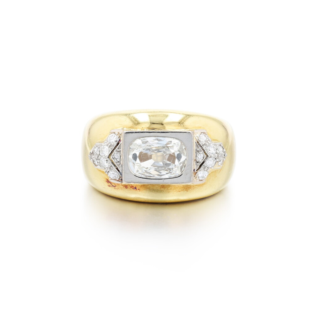 View full screen - View 1 of Lot 197. Bague diamant | Diamond ring.