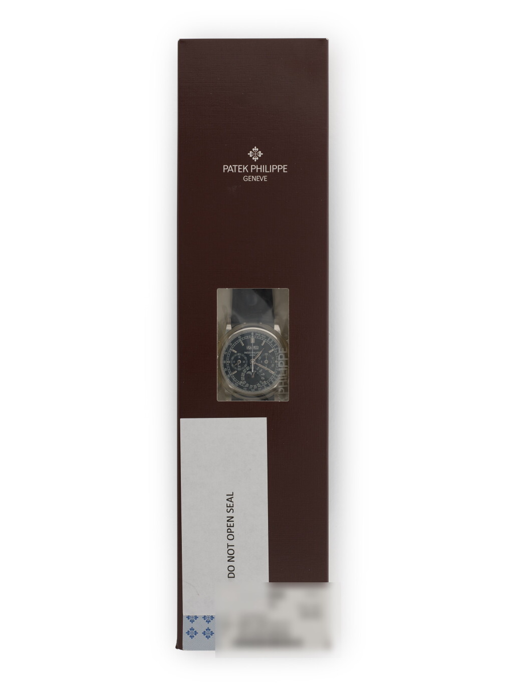 Voir en plein écran - Voir 1 du lot 142. Ref. 5970P-001 Double-sealed platinum perpetual calendar chronograph wristwatch with moon phases, 24-hour and leap-year indication Circa 2009 | 百達翡麗 | 5970P-001型號鉑金萬年曆計時腕錶備月相、24小時及閏年顯示,連雙重密封包裝,年份約2009.