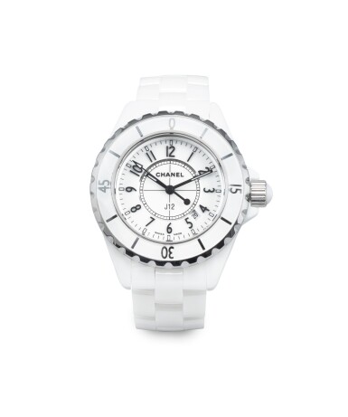View full screen - View 1 of Lot 102. MONTRE BRACELET DE DAME CERAMIQUE ET ACIER, "J12" | LADY'S CERAMIC AND STAINLESS STEEL WRISTWATCH, 'J12'.