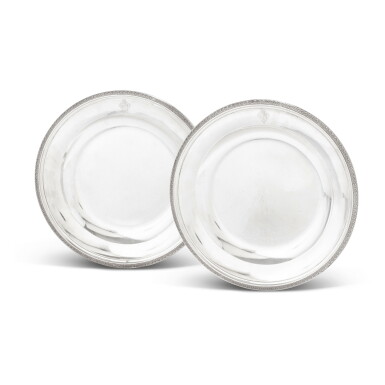 View full screen - View 1 of Lot 141. A pair of circular silver dishes, Martin-Guillaume Biennais, Paris, 1798-1809 | Paire de plats ronds en argent par Martin-Guillaume Biennais, Paris, 1798-1809.