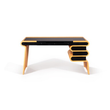 View full screen - View 1 of Lot 240. Bureau et caisson sur roulettes, pièce unique.