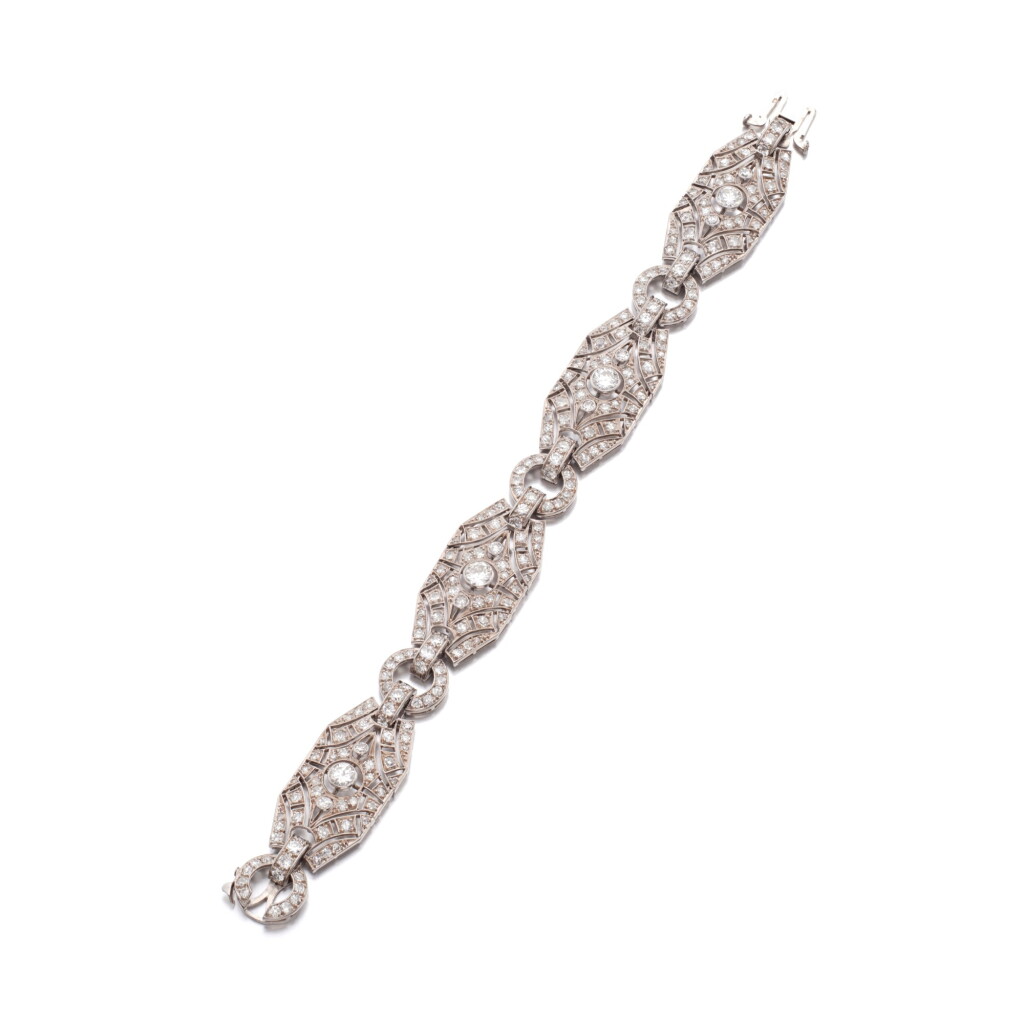 View full screen - View 1 of Lot 910. Diamond bracelet, 1920s.