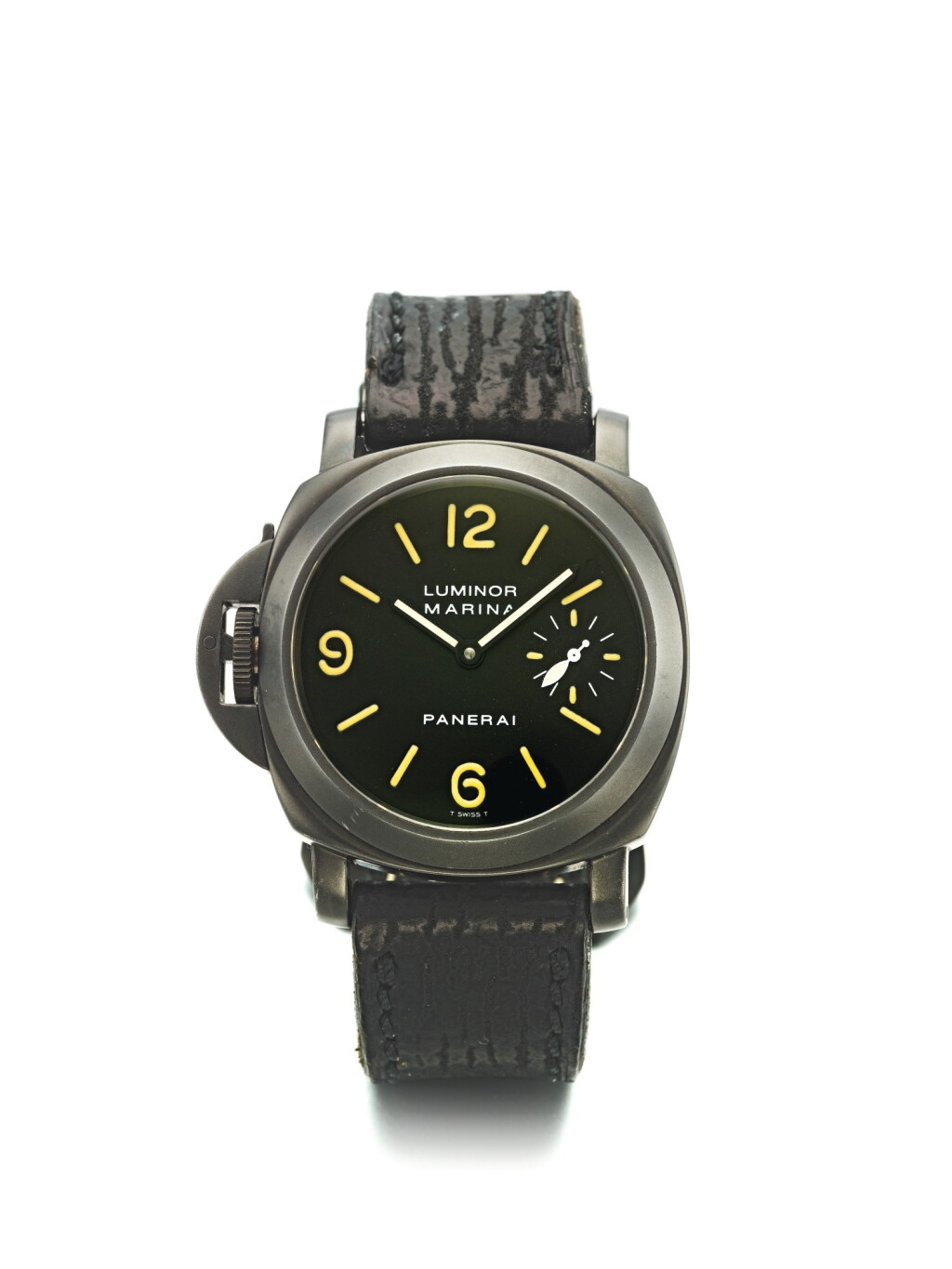 View full screen - View 1 of Lot 100. PANERAI | REF PAM00026 LUMINOR MARINA DESTRO, A PVD COATED STAINLESS STEEL CUSHION FORM LEFT HANDED WRISTWATCH CIRCA 1998.