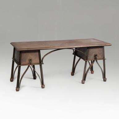 View full screen - View 1 of Lot 106. Bureau, pièce unique.
