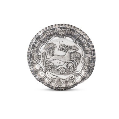 View full screen - View 1 of Lot 95. A silver presentation dish, Juan Sanz, assayer Juan Montero, Salamanca, 1769 | Plat de présentation en argent par Juan Sanz, essayeur Juan Montero, Salamanque, 1769.