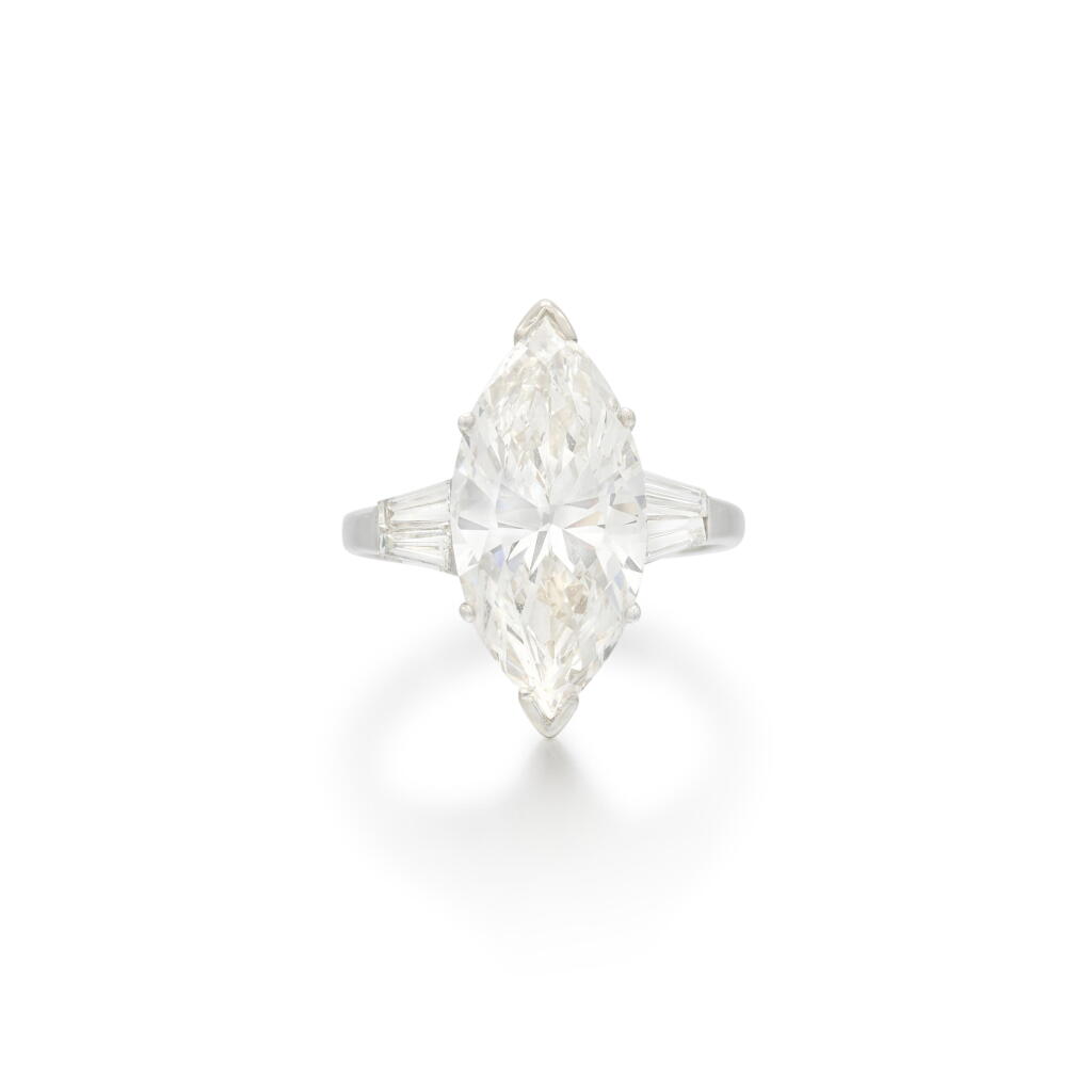 View full screen - View 1 of Lot 86. Diamond ring | Anello con diamante .