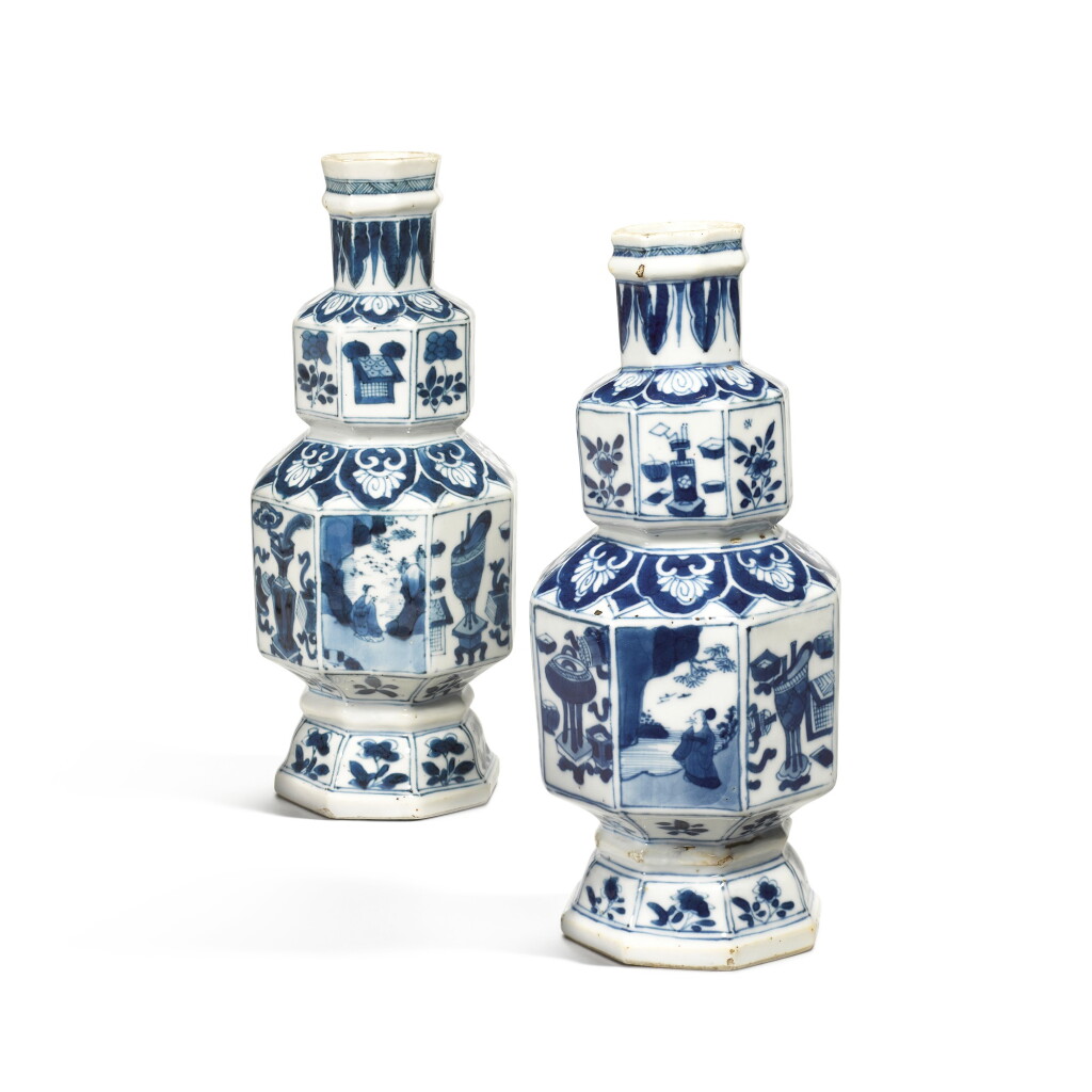 View full screen - View 1 of Lot 203. A pair of blue and white octagonal double-gourd vases, Qing dynasty, Kangxi period.