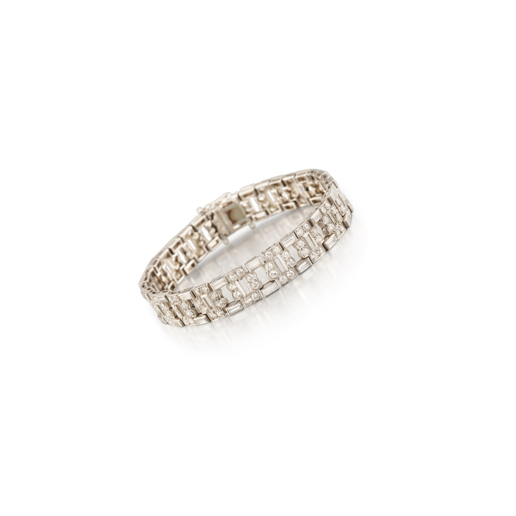 View full screen - View 1 of Lot 1769. Art Deco Diamond Bracelet, Circa 1925 | 裝飾藝術風格 鑽石 手鏈, 年份約1925.
