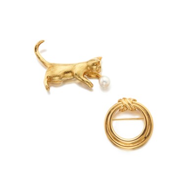 View full screen - View 1 of Lot 148. Two Gold Brooches.