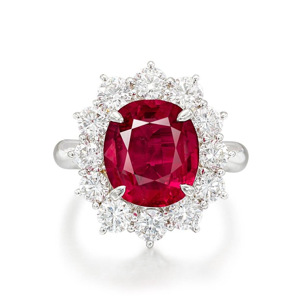全螢幕檢視 - 查看1346RUBY AND DIAMOND RING | 6.19克拉 天然 「緬甸」未經加熱紅寶石 配 鑽石 戒指的1