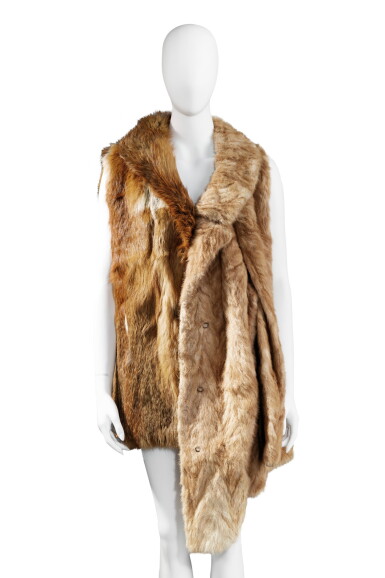 View full screen - View 1 of Lot 119. Martin Margiela, Fall-Winter 2002-2003, similar to looks 27 and 29 | Martin Margiela, Artisanal, Automne-Hiver 2002-2003, similaire aux looks 27 et 29.