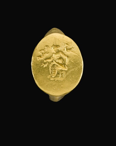 View full screen - View 1 of Lot 76. A GREEK GOLD RING, 2ND HALF OF THE 5TH CENTURY B.C..
