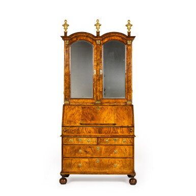 View full screen - View 1 of Lot 81. A George I walnut bureau cabinet, circa 1715.