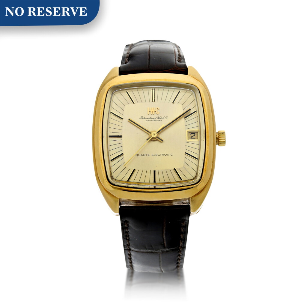View full screen - View 1 of Lot 92. REFERENCE R3003 A YELLOW GOLD TONNEAU SHAPED WRISTWATCH WITH DATE, CIRCA 1970.