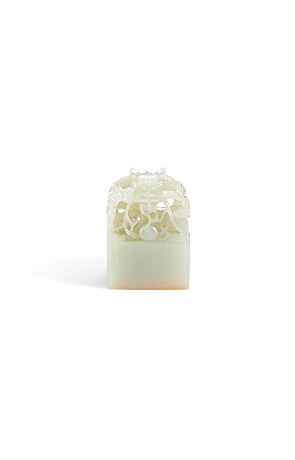 View full screen - View 1 of Lot 3646. An important imperial white jade ‘ziqiang buxi’ seal, Qing dynasty, Qianlong period | 清乾隆 御製白玉交龍鈕寶璽 印文:自強不息.