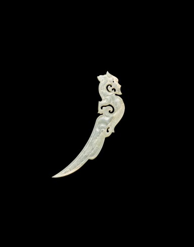 View full screen - View 1 of Lot 3767. A white jade ‘dragon’ pendant, xi, Western Han dynasty | 西漢 白玉龍紋觿.