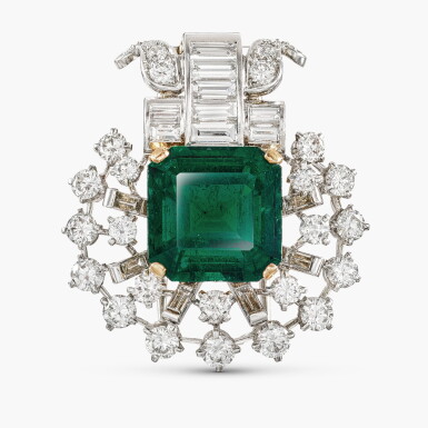 View full screen - View 1 of Lot 1754. Emerald and Diamond Brooch | 卡地亞 | 祖母綠 配 鑽石 胸針.