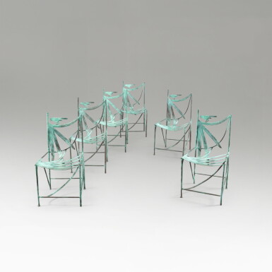 View full screen - View 1 of Lot 65. Ensemble de six chaises Williamsburg.