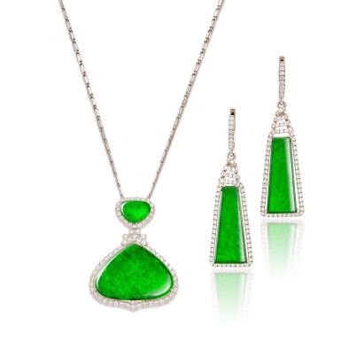 View full screen - View 1 of Lot 2831. Jadeite and Diamond Pendent Necklace and Pendent Earrings 天然翡翠 配 鑽石 項鏈 及 耳墜一對.