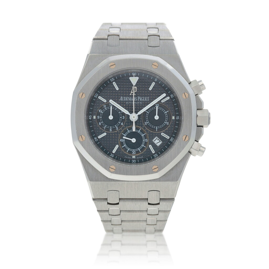 View full screen - View 1 of Lot 116. 'Kasparov' Royal Oak, Ref. 25860ST Stainless steel chronograph wristwatch with date and bracelet Circa 1997 | 愛彼 | 25860ST型號「'Kasparov' Royal Oak」精鋼計時鍊帶腕錶備日期顯示,年份約1997.