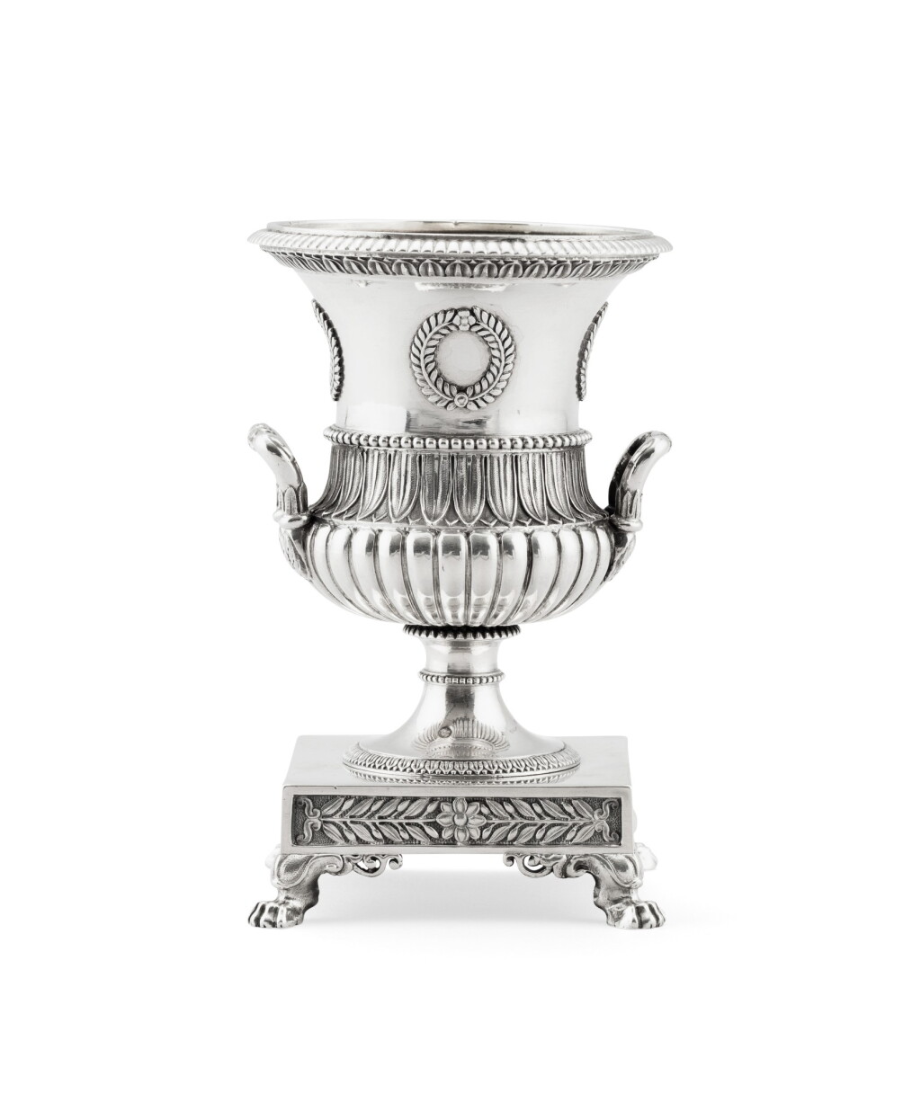 View full screen - View 1 of Lot 302. A French silver small vase, Jean-Baptiste-Claude Odiot, Paris, 1819-1826 | Petit vase en argent par Jean-Baptiste-Claude Odiot, Paris, 1819-1826.