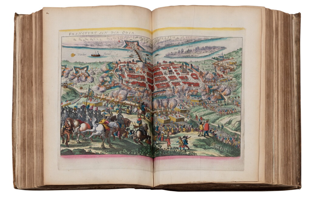 View full screen - View 1 of Lot 10. Historis oft Waerachtich verhael. Amsterdam, 1642. Vélin doré de l'époque. Exemplaire colorié..