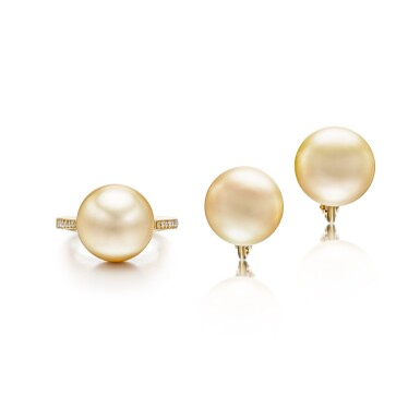 View full screen - View 1 of Lot 1678. Cultured Pearl and Diamond Ring and Pair of Cultured Pearl Ear Clips | 養殖珍珠 配 鑽石 戒指 及 養殖珍珠 耳夾一對.