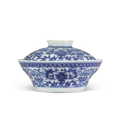 View full screen - View 1 of Lot 206. A blue and white 'lotus' bowl and cover Seal mark and period of Jiaqing .