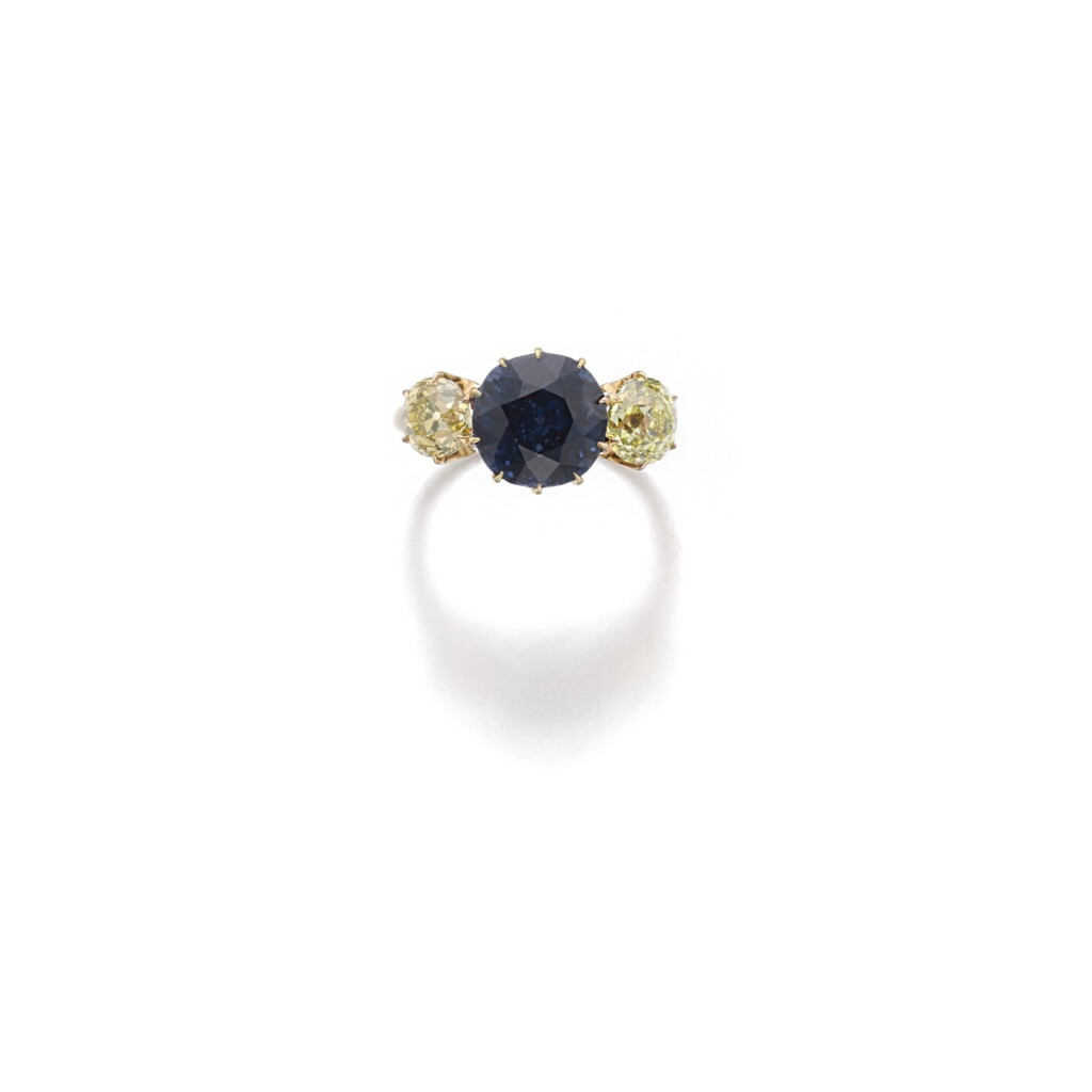 View full screen - View 1 of Lot 285. SPINEL, FANCY YELLOW AND FANCY BROWN-YELLOW DIAMOND RING.