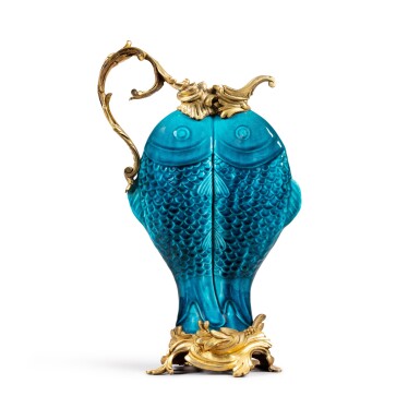 View full screen - View 1 of Lot 176. A gilt-bronze mounted blue enameled porcelain "double carp" ewer, China, 19th century and Louis XV style, late 19th century | Aiguière "aux deux carpes" en porcelaine émaillée bleu turquose, Chine, XIXe siècle et monture de bronze doré de style Louis XV, fin XIXe siècle.