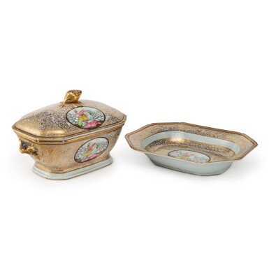 View full screen - View 1 of Lot 235. A Rare and Unusual Chinese Export Soup Tureen, Cover, and Stand, Qing Dynasty, Qianlong Period, Circa 1750 | 清乾隆 約1750年 粉彩描金地西洋人物圖蓋盆及托盤.