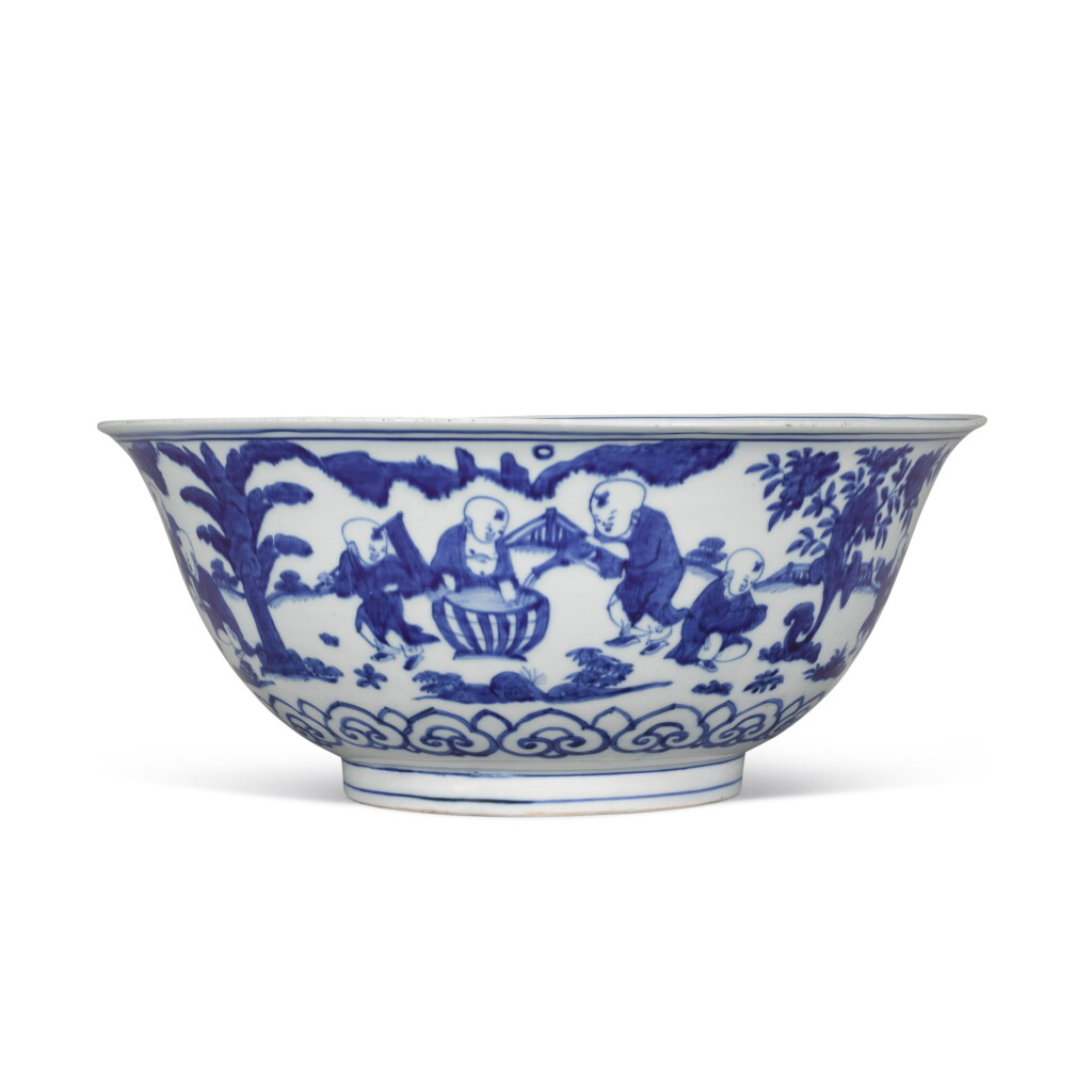 View full screen - View 1 of Lot 47. A rare large blue and white 'boys' bowl, Mark and period of Jiajing | 明嘉靖 青花嬰戲圖大盌 《大明嘉靖年製》款.