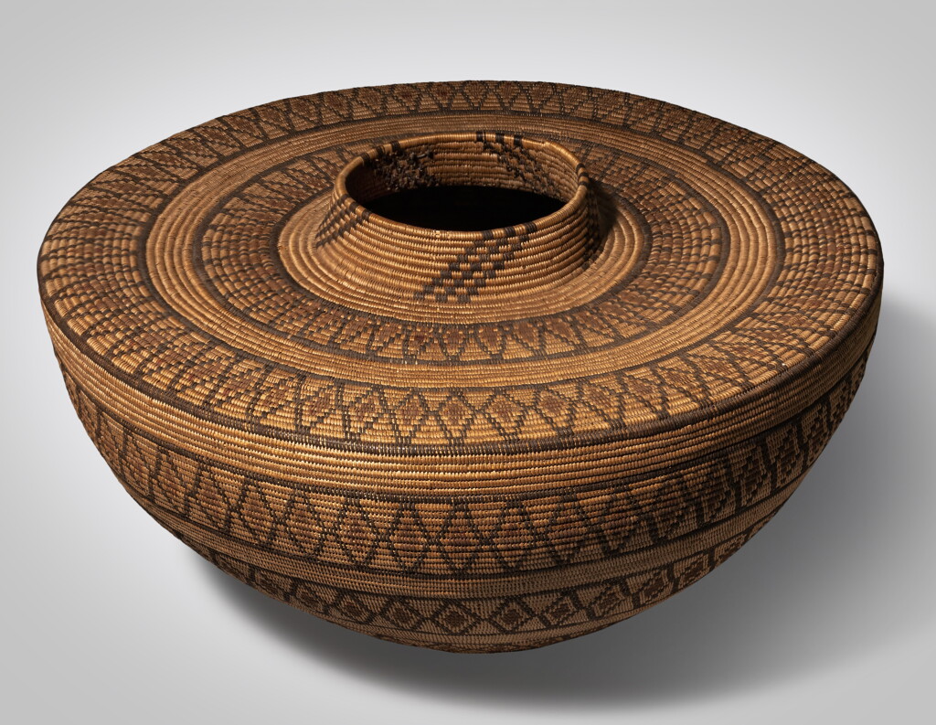 Voir en plein écran - Voir 1 du lot 4. Kawaiisu (Nüwa) Polychrome Bottleneck Basket Bowl.