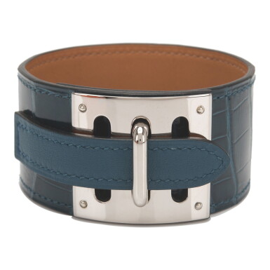 View full screen - View 1 of Lot 21. Hermès Colvert Intense Bracelet of Shiny Mississippiensis Alligator with Palladium Hardware Size Large.