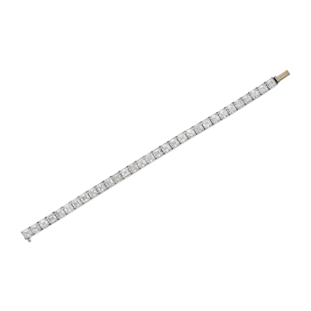 View full screen - View 1 of Lot 1. Diamond Bracelet .