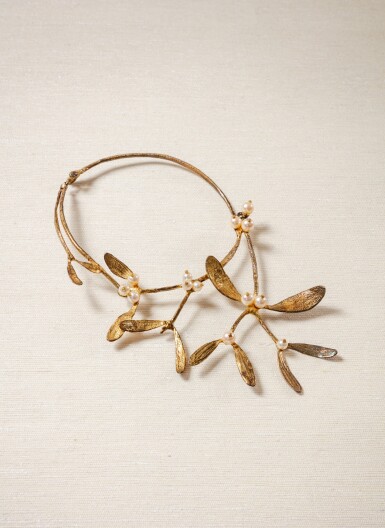 View full screen - View 1 of Lot 104. Gui Necklace.