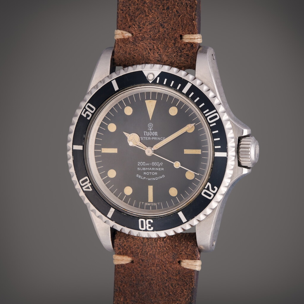 View full screen - View 1 of Lot 121. Reference 7928 Submariner | A stainless steel automatic wristwatch with bracelet, Circa 1967.