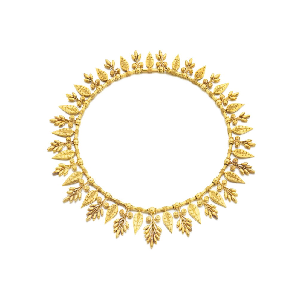 View full screen - View 1 of Lot 725. Gold necklace, mid-19th century.