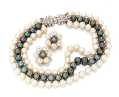 View full screen - View 1 of Lot 117. CULTURED PEARL AND DIAMOND DEMI- PARURE (DEMI-PARURE CON PERLE COLTIVATE E DIAMANTI).