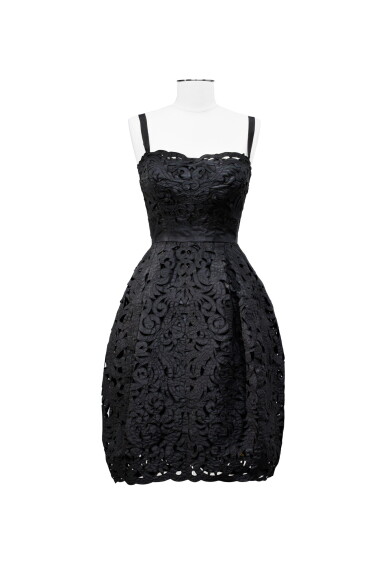View full screen - View 1 of Lot 111. Marucelli, "Intagli" style guipure cocktail dress, | Robe de cocktail "Intagli" en guipure.