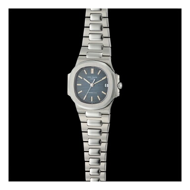 全螢幕檢視 - 查看897PATEK PHILIPPE | REF 3800 NAUTILUS, RETAILED BY TIFFANY & CO.: A STAINLESS STEEL BRACELET WATCH WITH DATE, MADE IN 1993 | 百達翡麗 | 零售商為蒂芙尼:3800型號「NAUTILUS」精鋼鍊帶腕錶備日期顯示,1993年製的1