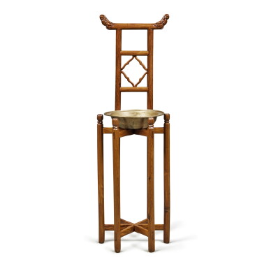View full screen - View 1 of Lot 548. A 'huanghuali' washstand (Mianpenjia), 17th / 18th century | 十七 / 十八世紀 黃花梨六足面盆架.